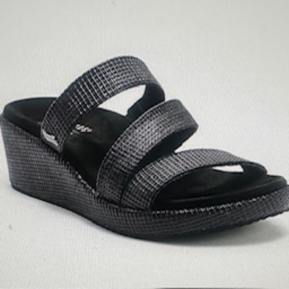 Martha Stewart Sketcher Arch Fit Beverlee Wedges-NWOT - Picture 1 of 10